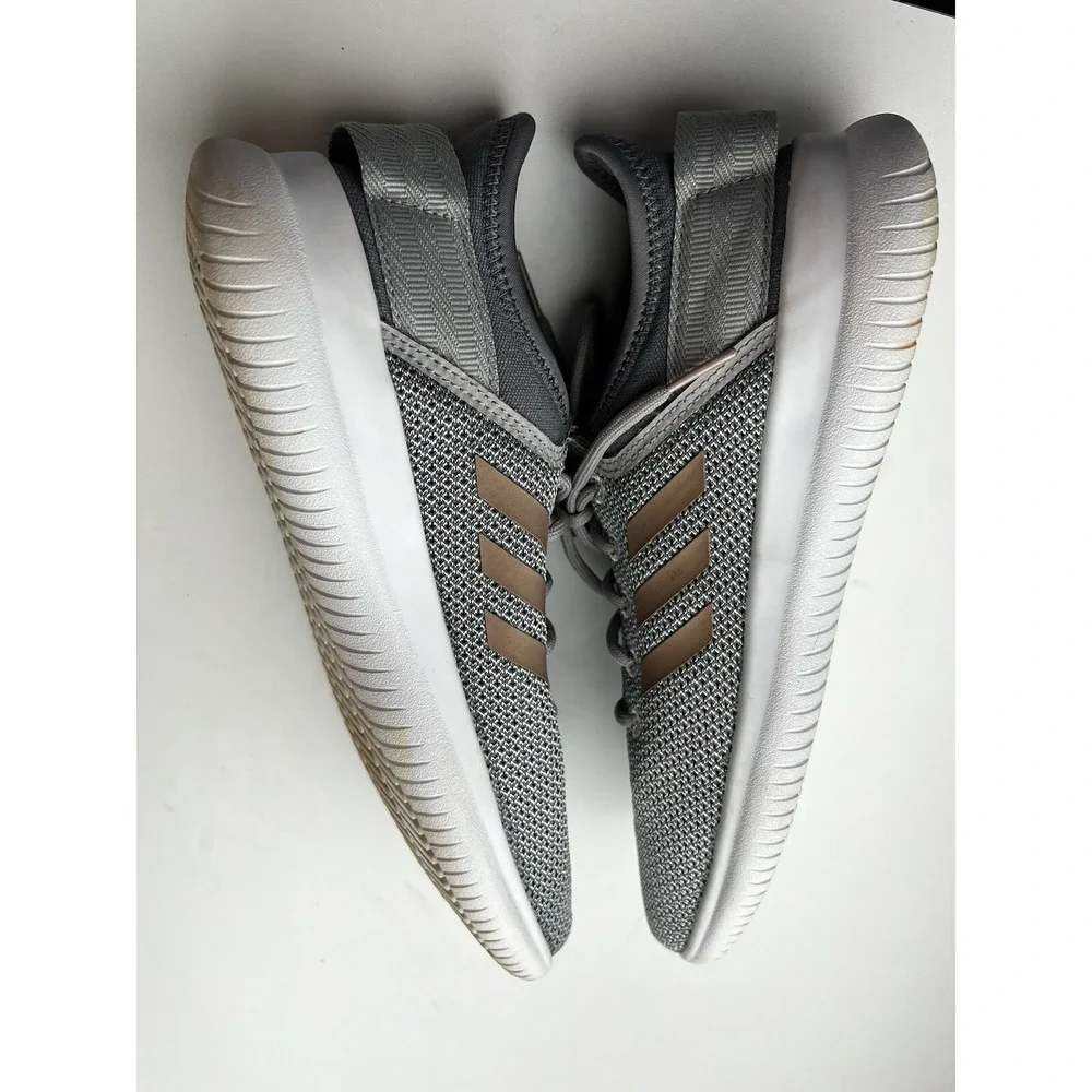 Adidas Womens Cloudfoam QT Flex DA9835 Gray Running Shoes Sneakers Size 7.5